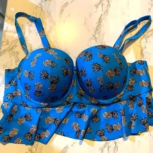 Torrid Flounce blue pineapple bikini top